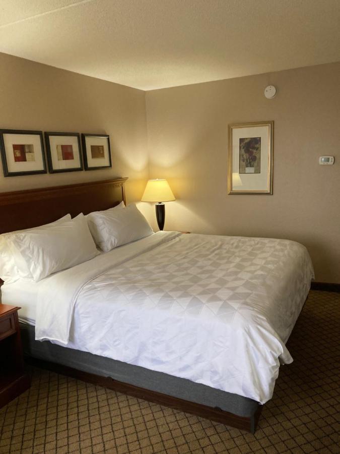 Holiday Inn Cincinnati-Eastgate By Ihg Ngoại thất bức ảnh